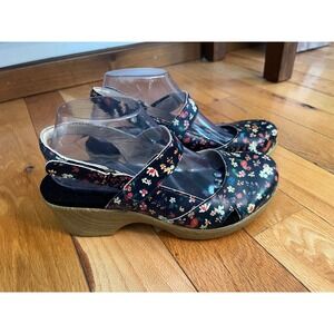 Alegria Women's Tarah Closed Toe Sandal Floral Size 39/US 9